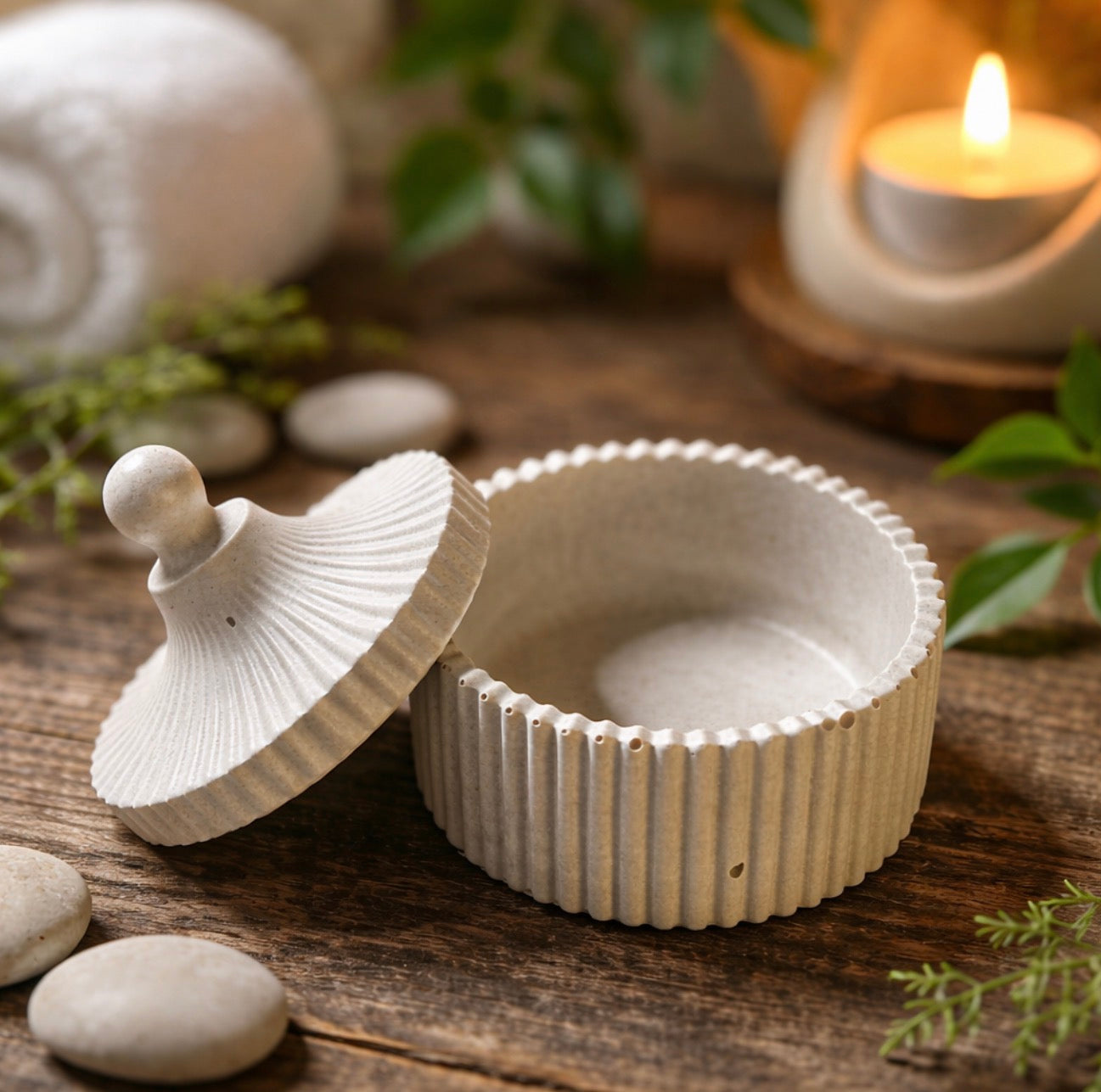 Stoneware Trinket With Lid